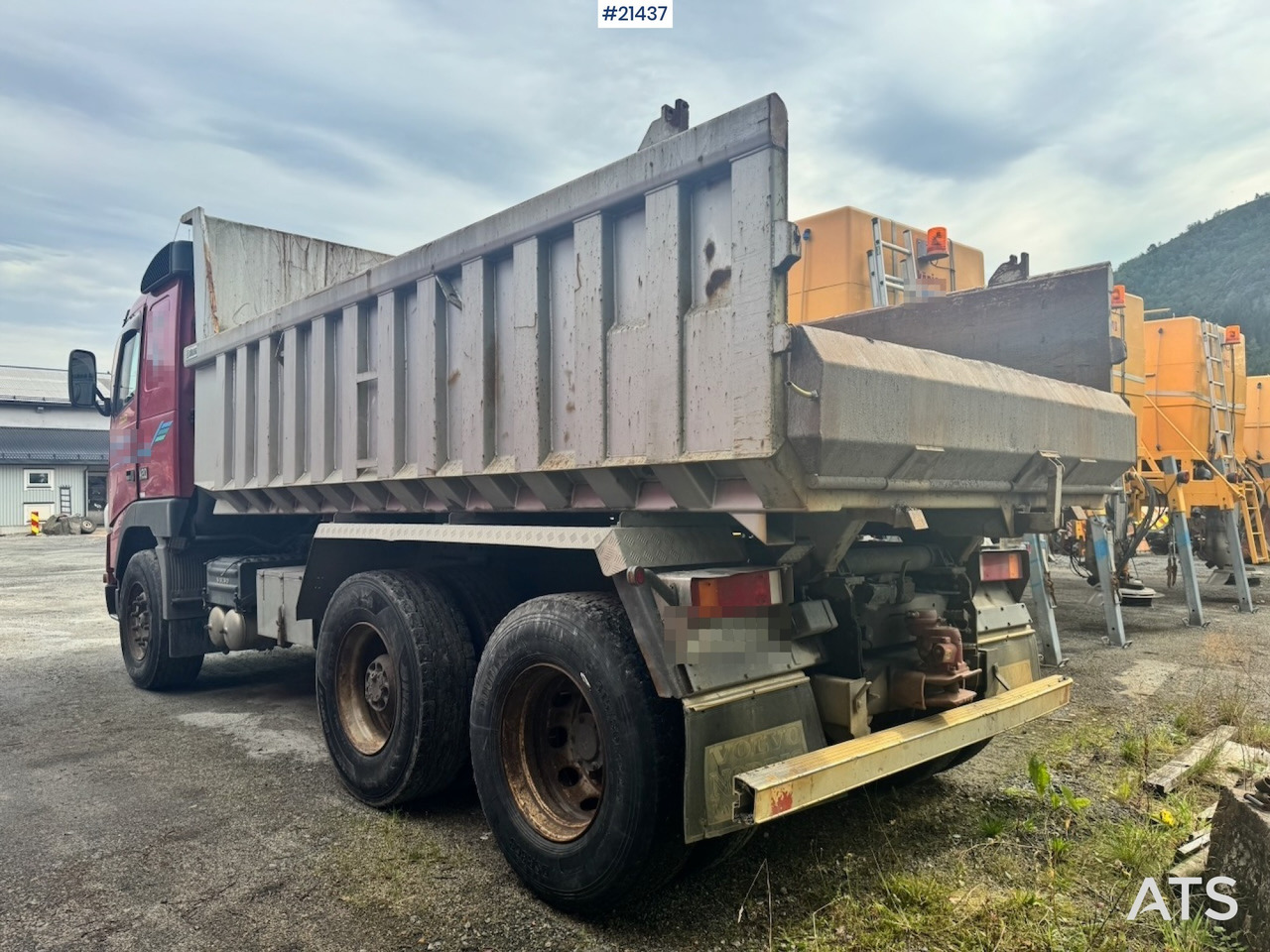 Volvo FH12 420 - Camião basculante: foto 3 Volvo FH12 420 - Camião basculante: foto 3