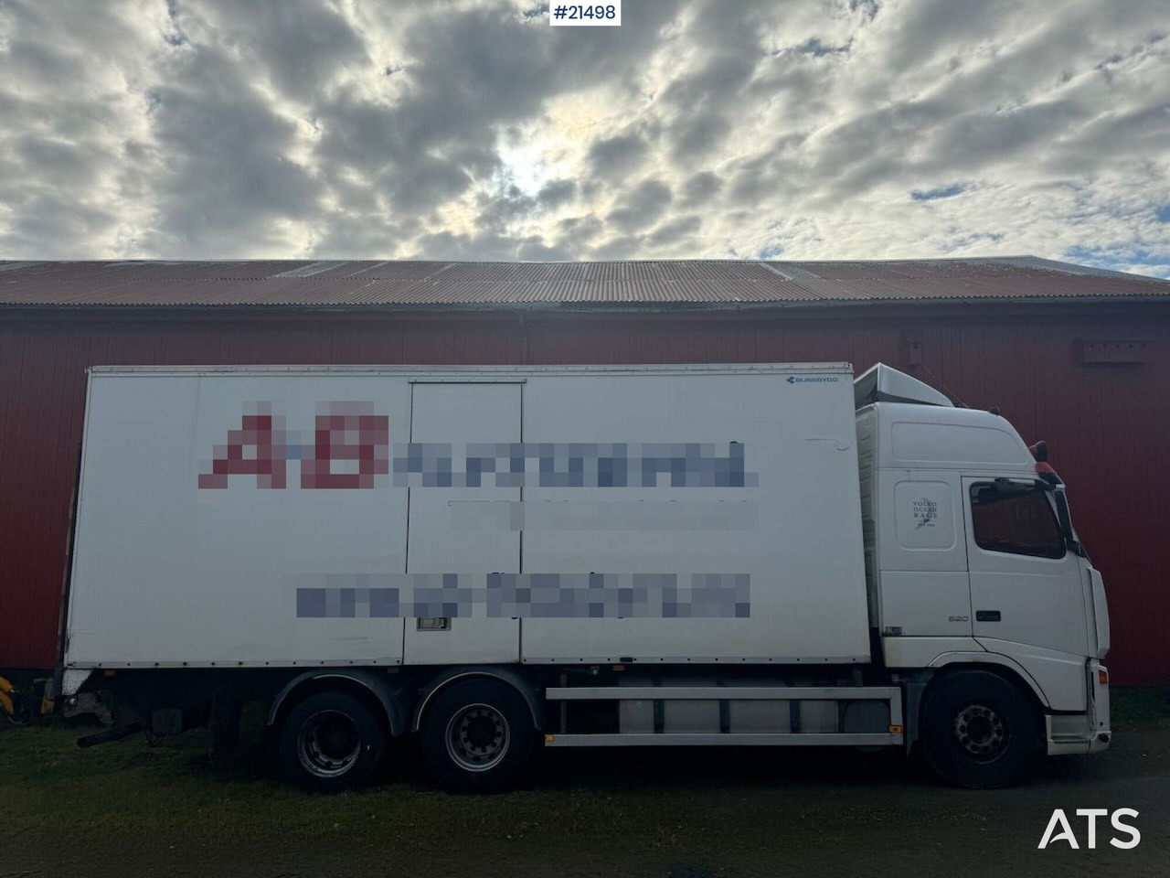 Volvo FH520 - Camião furgão: foto 2 Volvo FH520 - Camião furgão: foto 2