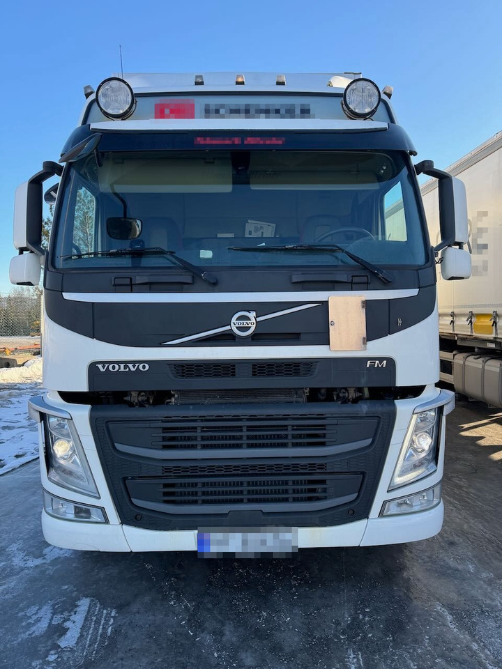 Volvo FM370 - Camião furgão: foto 2 Volvo FM370 - Camião furgão: foto 2