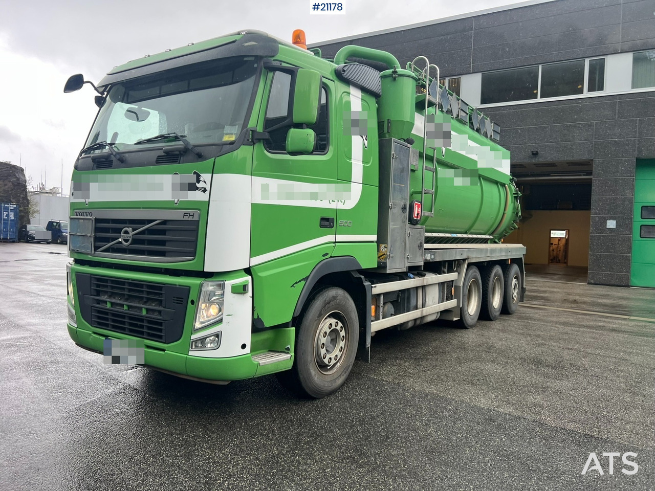 Volvo fh500 8x4 Slamsuger m/ 2010 Inter consult påbygg - Caminhão limpa fossa: foto 1 Volvo fh500 8x4 Slamsuger m/ 2010 Inter consult påbygg - Caminhão limpa fossa: foto 1