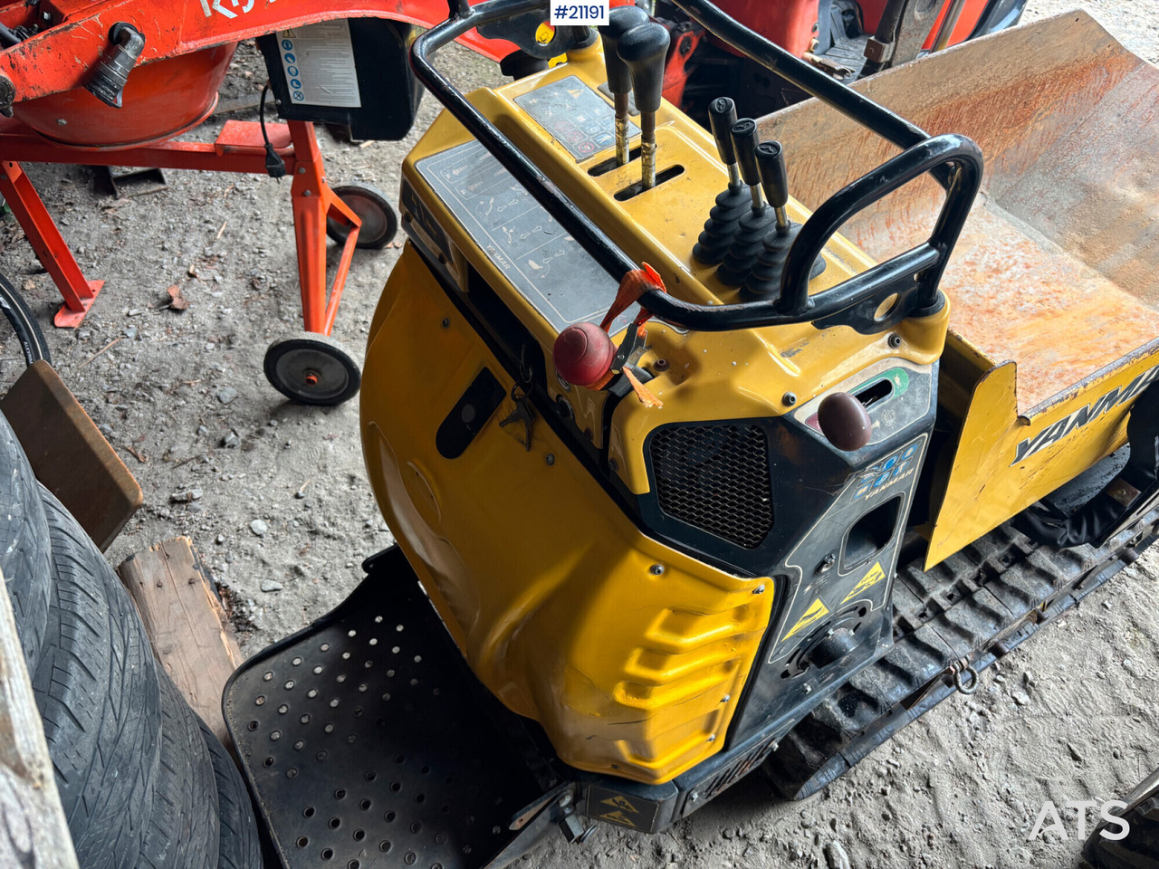 Yanmar C08 - Dumper de rastos: foto 5 Yanmar C08 - Dumper de rastos: foto 5