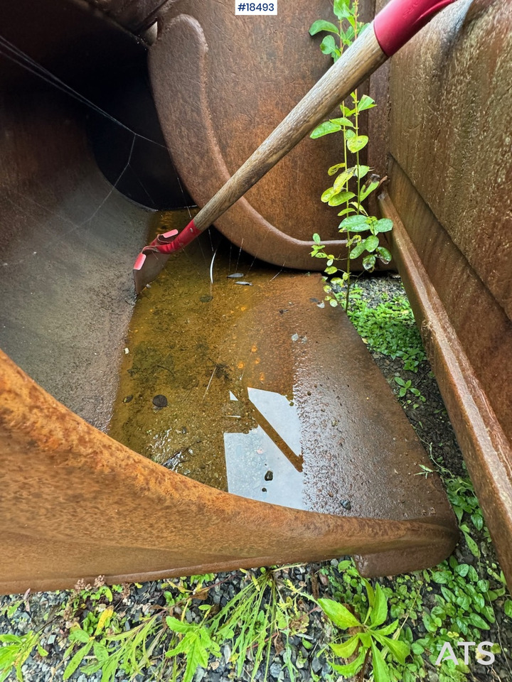 Planeringsskuffe planeringsskuffe - Escavadeira: foto 3 Planeringsskuffe planeringsskuffe - Escavadeira: foto 3