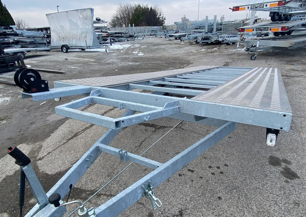 Boro - Reboque transporte de veículos: foto 1 Boro - Reboque transporte de veículos: foto 1