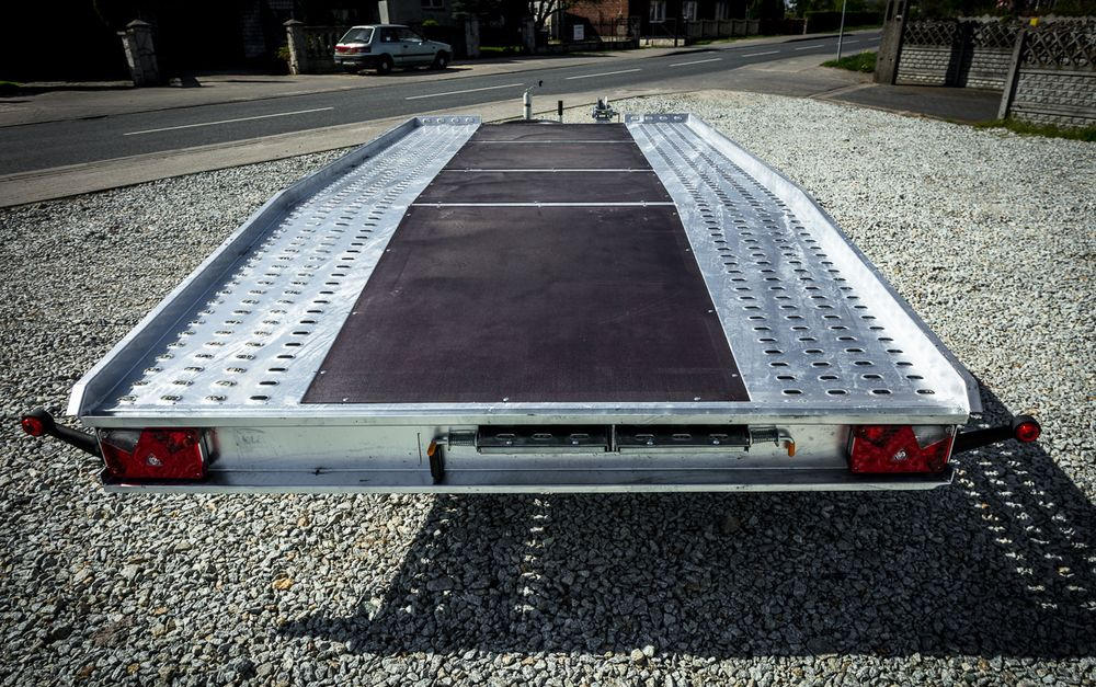 Boro nowa laweta typu Jupiter 4,50m! - Reboque transporte de veículos: foto 4 Boro nowa laweta typu Jupiter 4,50m! - Reboque transporte de veículos: foto 4