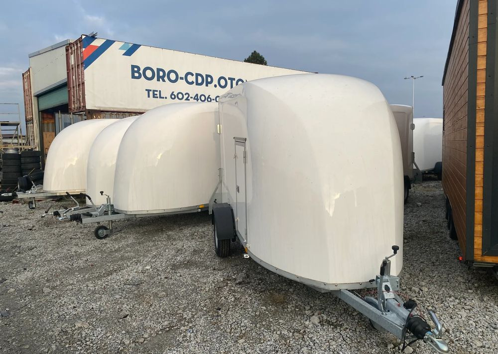 Niewiadów Furgon Niewiadów F1334 z trapem wjazdowym - Reboque para carros: foto 1 Niewiadów Furgon Niewiadów F1334 z trapem wjazdowym - Reboque para carros: foto 1