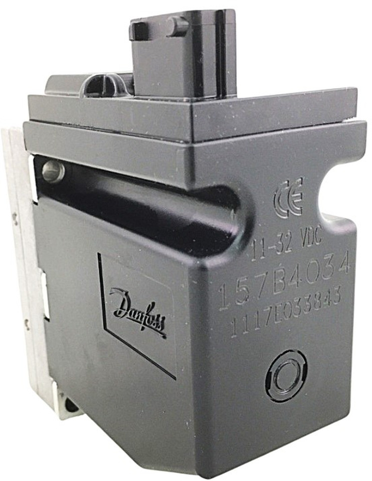 Danfoss Solenoid Valve 157B4034 - Válvula hidráulica por Grua para camião: foto 1 Danfoss Solenoid Valve 157B4034 - Válvula hidráulica por Grua para camião: foto 1