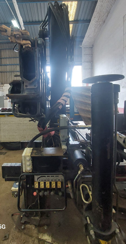 HIAB 095 - Grua para camião: foto 3 HIAB 095 - Grua para camião: foto 3