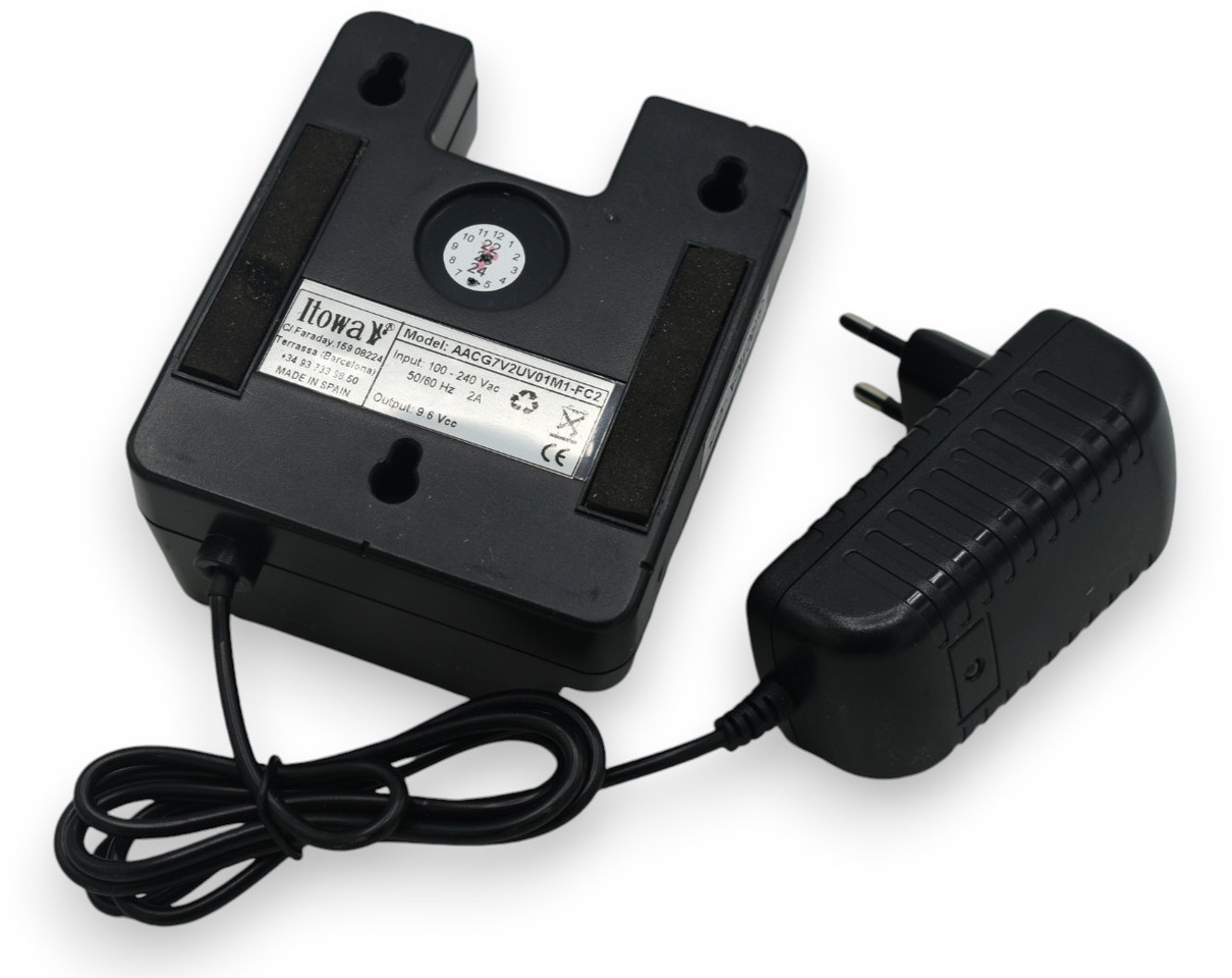 Itowa original charger BT7223MH, BT7216MH - Sistema elétrico por Grua para camião: foto 4 Itowa original charger BT7223MH, BT7216MH - Sistema elétrico por Grua para camião: foto 4