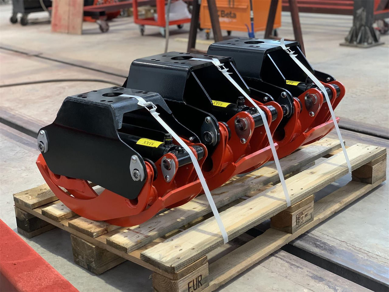 LOG GRAB PF-L.19 - Garra por Grua para camião: foto 5 LOG GRAB PF-L.19 - Garra por Grua para camião: foto 5