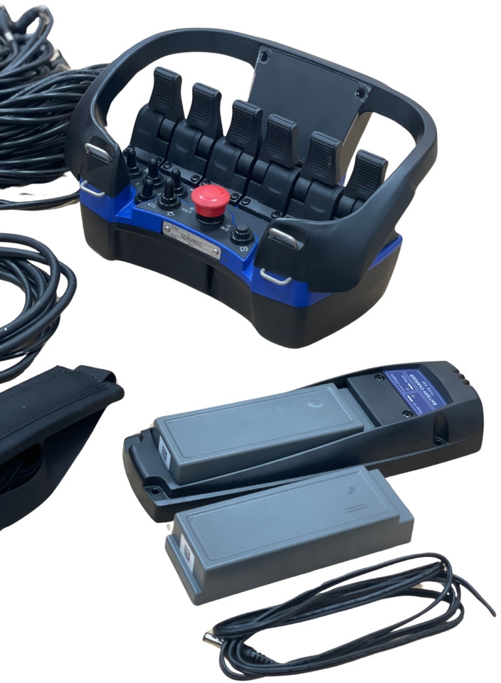 Remote control Scanreco for 6 functions RM6-SCANRECO - Sistema elétrico por Grua para camião: foto 3 Remote control Scanreco for 6 functions RM6-SCANRECO - Sistema elétrico por Grua para camião: foto 3