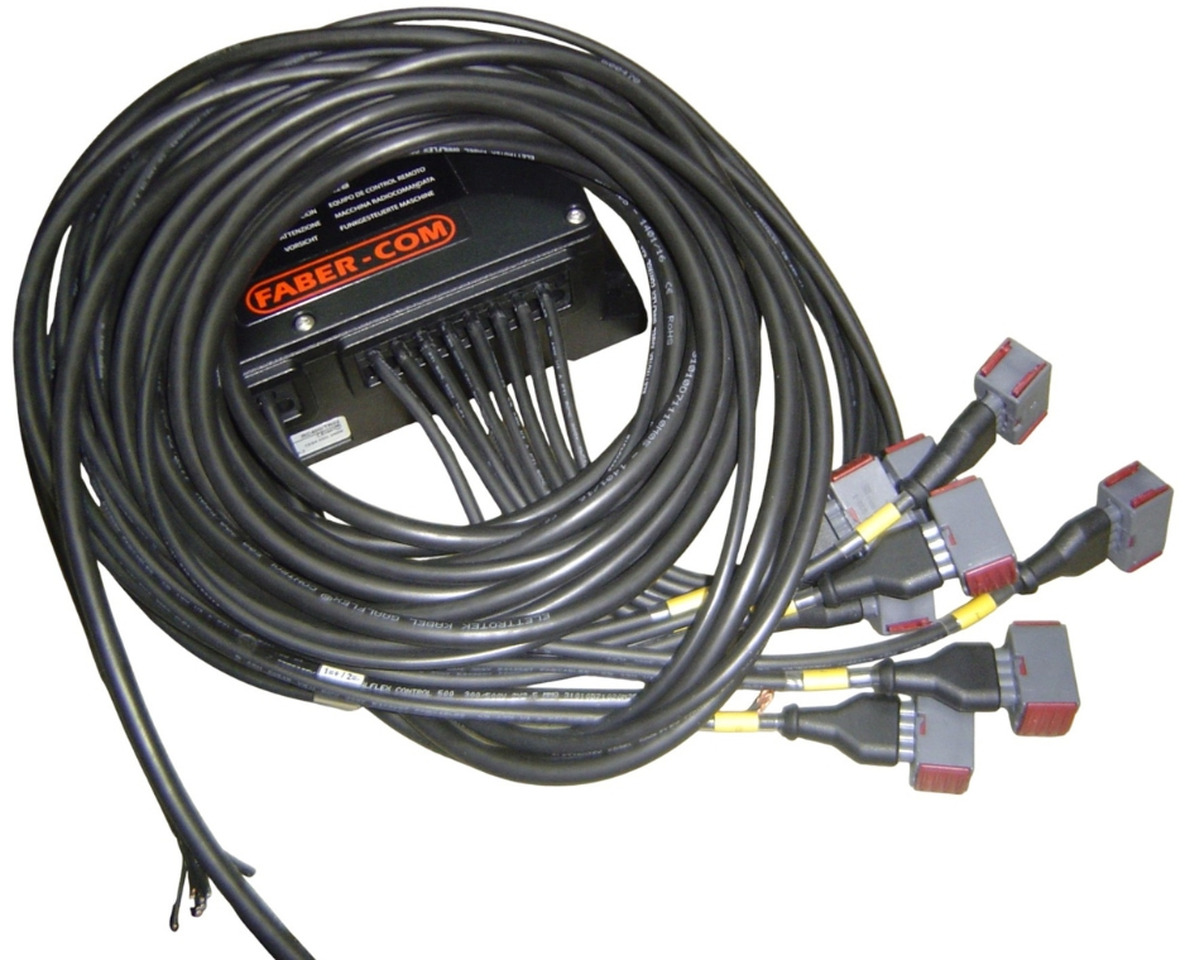 Scanreco RC400 Remote Control – 8 functions RM8-Scanreco - Sistema elétrico por Grua para camião: foto 3 Scanreco RC400 Remote Control – 8 functions RM8-Scanreco - Sistema elétrico por Grua para camião: foto 3