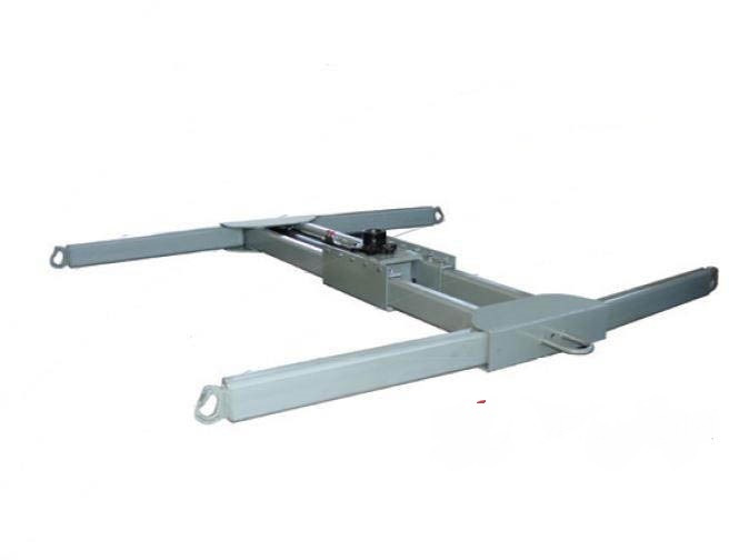 Hydraulic car transporter attachment car transporter - Garfos por Grua para camião: foto 1 Hydraulic car transporter attachment car transporter - Garfos por Grua para camião: foto 1