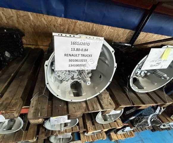 Renault - Transmissão por Camião: foto 1 Renault - Transmissão por Camião: foto 1