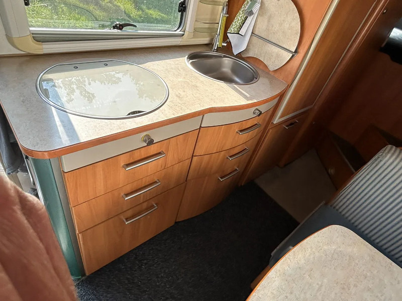 Autocaravana integral Fiat B644 6 personen HYMER de mooiste van Nederland: foto 7 Autocaravana integral Fiat B644 6 personen HYMER de mooiste van Nederland: foto 7