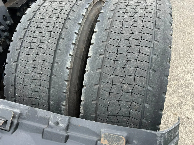 Tractor BMC TUGHRA 1846 TGR 460PK Euro 6 powered by Iveco / Automatic gearbox ZF: foto 12 Tractor BMC TUGHRA 1846 TGR 460PK Euro 6 powered by Iveco / Automatic gearbox ZF: foto 12