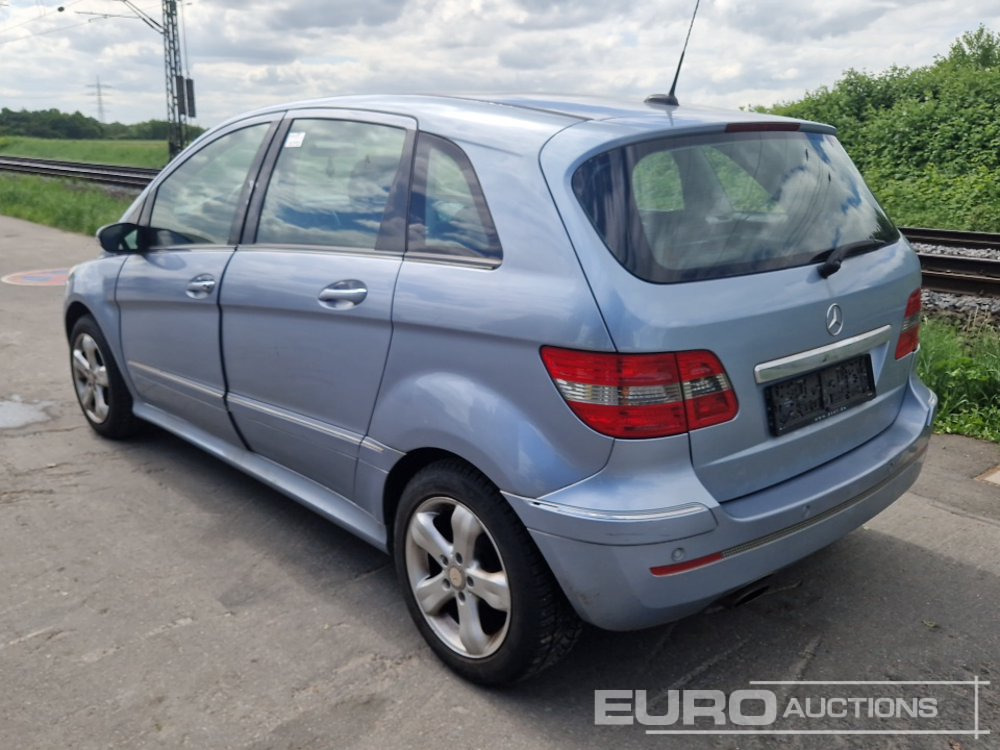 2005 Mercedes Benz B170 - Automóvel: foto 3 2005 Mercedes Benz B170 - Automóvel: foto 3