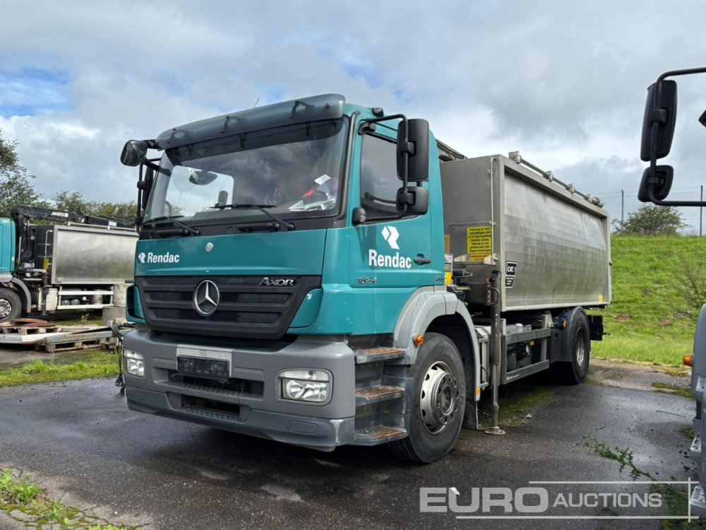 2009 Mercedes Axor 1824L 4x2, Crane, Stamps, Stainless Steel Container (German Reg. Docs. Available) - Camião basculante: foto 1 2009 Mercedes Axor 1824L 4x2, Crane, Stamps, Stainless Steel Container (German Reg. Docs. Available) - Camião basculante: foto 1