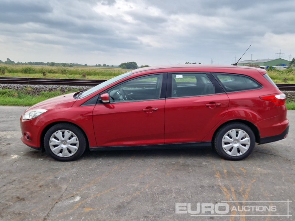 2011 Ford Focus - Automóvel: foto 2 2011 Ford Focus - Automóvel: foto 2