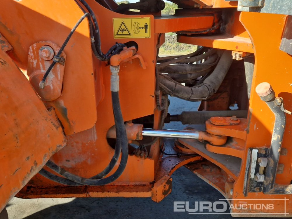 Pá carregadora de rodas 2011 Hitachi ZW250: foto 17