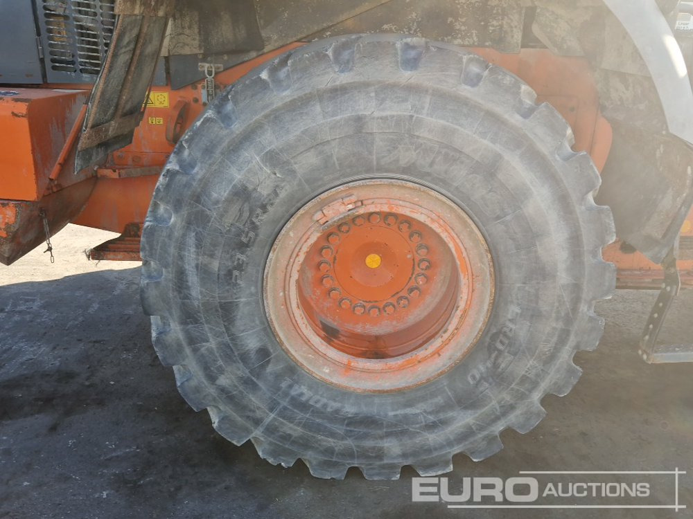 Pá carregadora de rodas 2011 Hitachi ZW250: foto 11