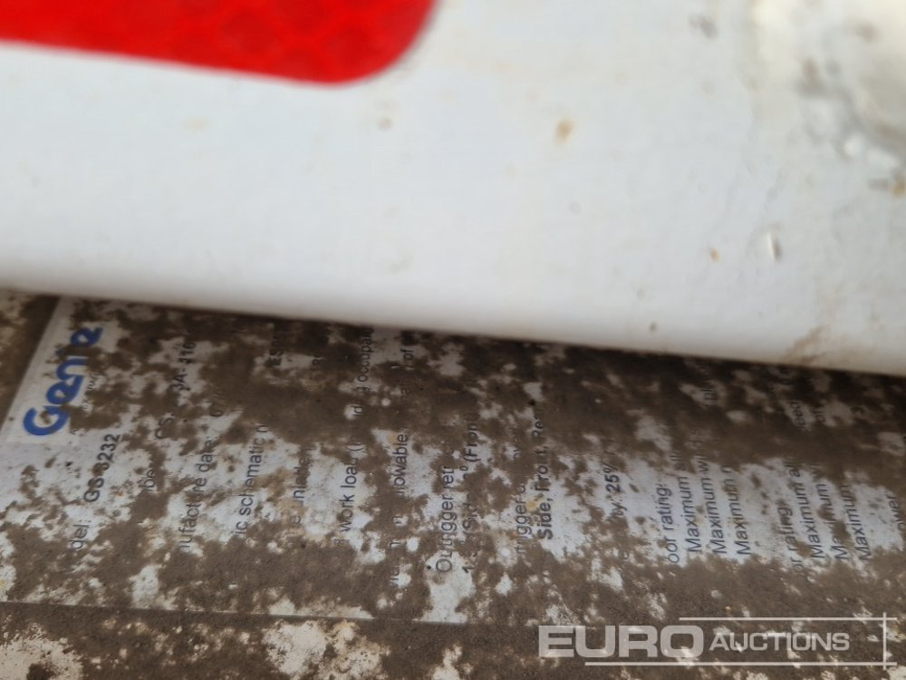 Plataforma aérea 2013 Genie GS3232: foto 15