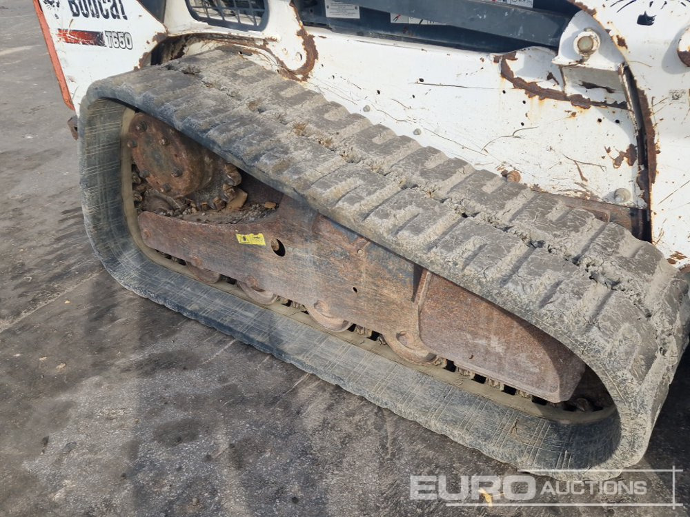 Mini pá carregadora 2014 Bobcat T650: foto 7