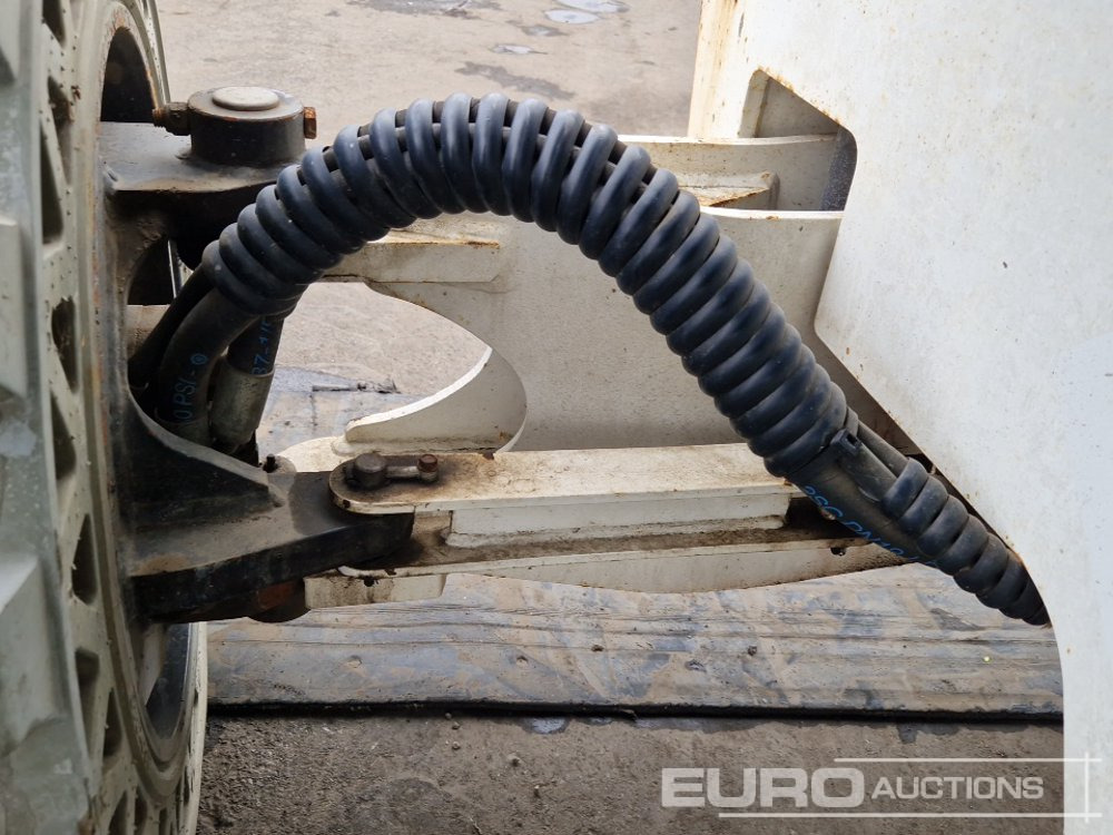 Plataforma articulada 2014 Haulotte HA16RTJ PRO: foto 14