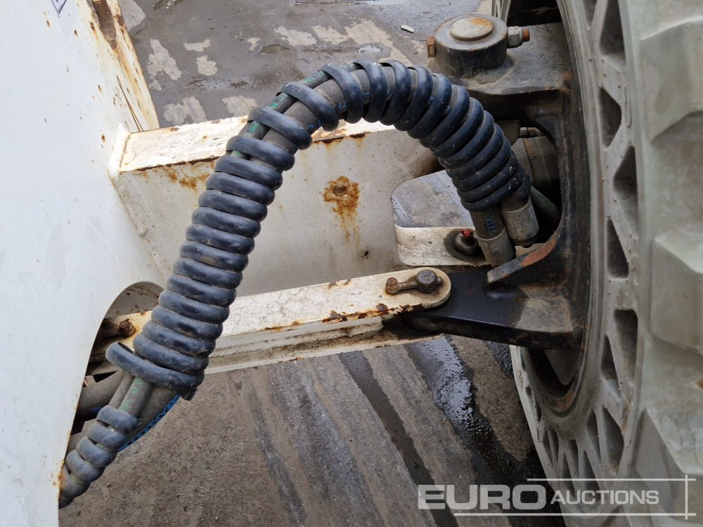 Plataforma articulada 2014 Haulotte HA16RTJ PRO: foto 13