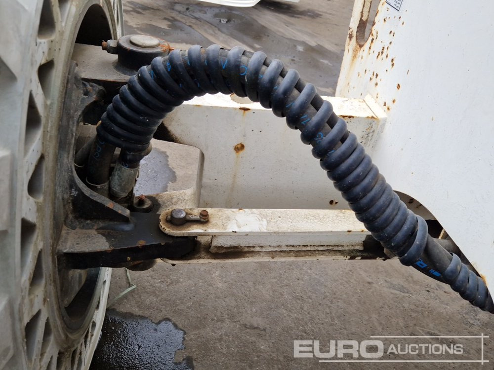 Plataforma articulada 2014 Haulotte HA16RTJ PRO: foto 12