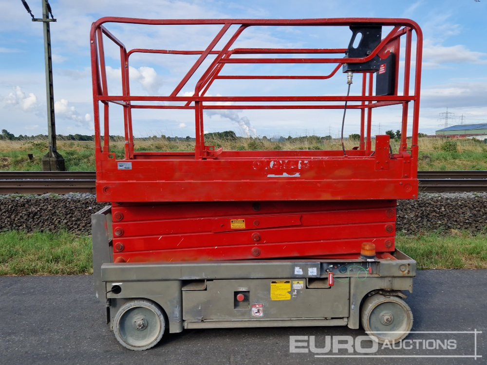 2015 Haulotte Compact 12 - Plataforma aérea: foto 2 2015 Haulotte Compact 12 - Plataforma aérea: foto 2