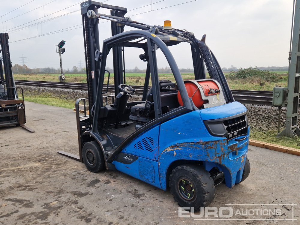 2016 Linde H20T-02/600 - Empilhadeira: foto 3 2016 Linde H20T-02/600 - Empilhadeira: foto 3