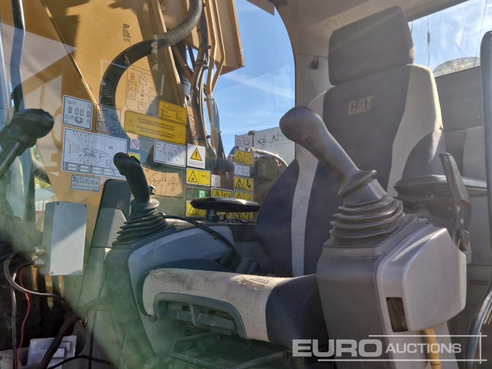 Escavadora de rastos 2017 CAT 320 FL: foto 42