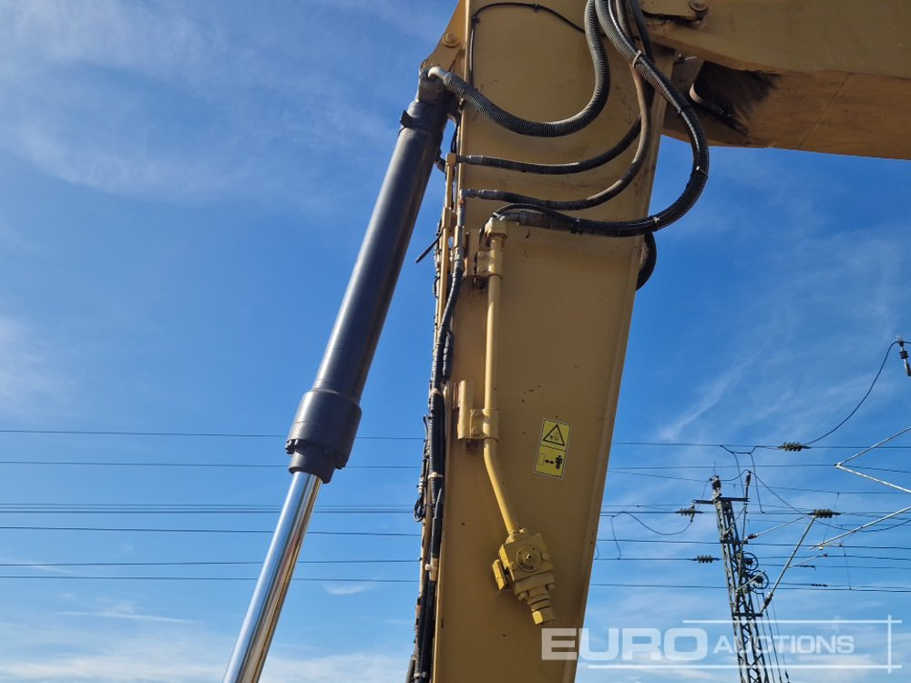 Escavadora de rastos 2017 CAT 320 FL: foto 22