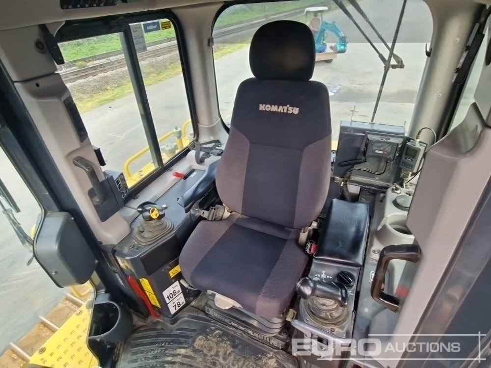 Buldôzer 2017 Komatsu D65PXI-18: foto 27