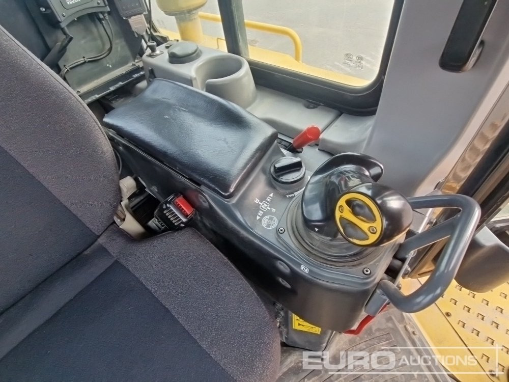 Buldôzer 2017 Komatsu D65PXI-18: foto 30