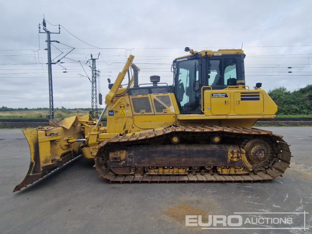 2017 Komatsu D65PXI-18 - Buldôzer: foto 2 2017 Komatsu D65PXI-18 - Buldôzer: foto 2