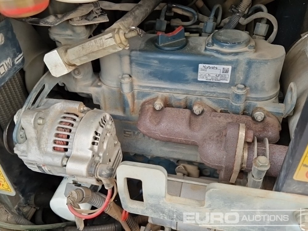 Mini escavadeira 2018 Kubota KX019-4: foto 16