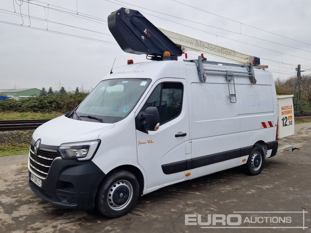 2019 Renault Master 135 - Caminhão com plataforma aérea: foto 1 2019 Renault Master 135 - Caminhão com plataforma aérea: foto 1