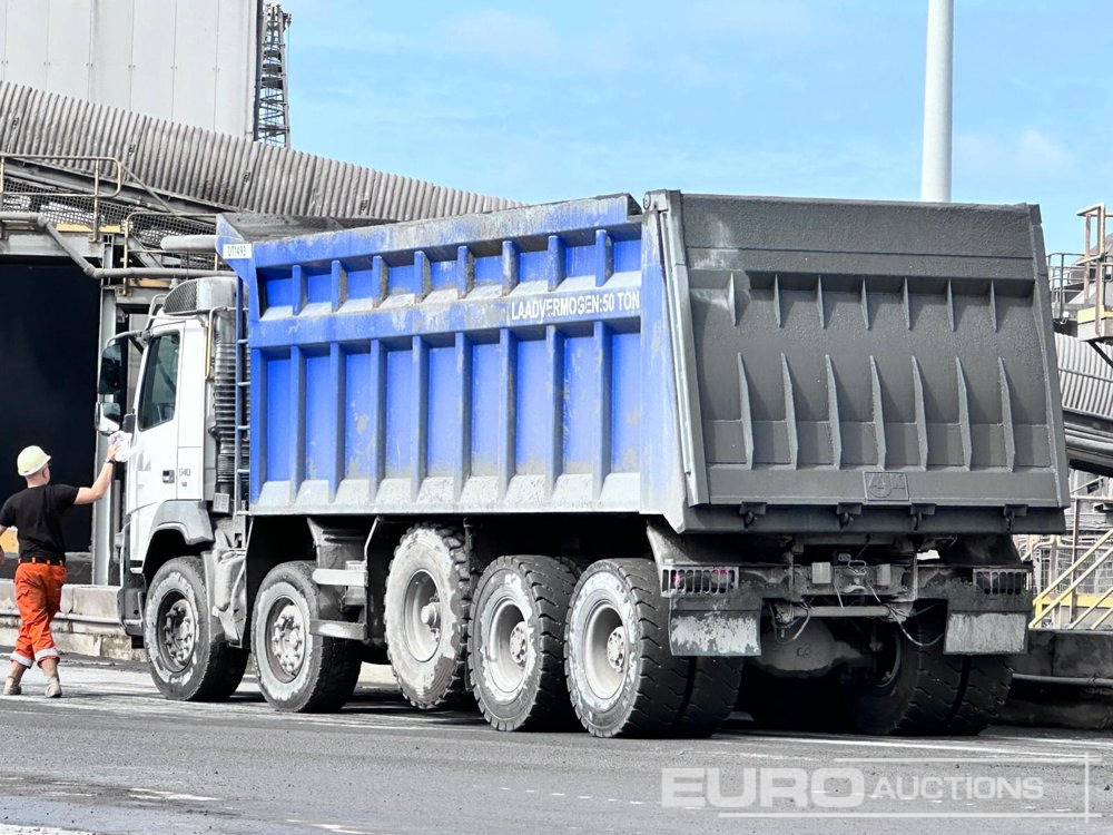 2021 Volvo FMX460 - Camião basculante: foto 1 2021 Volvo FMX460 - Camião basculante: foto 1