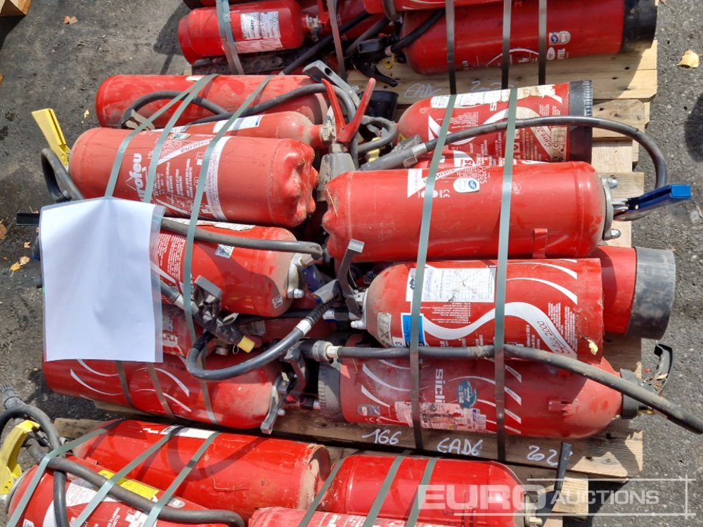 Equipamento de construção 3 Pallets of Fire Extinguisher: foto 6