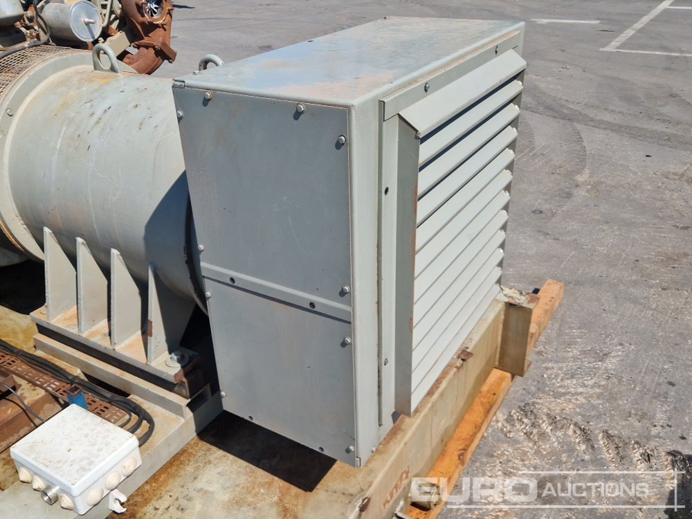 450kVA Static Diesel Generstor, Mercedes V12 Twin Turbo Engine (OM444LA) - Gerador elétrico: foto 5 450kVA Static Diesel Generstor, Mercedes V12 Twin Turbo Engine (OM444LA) - Gerador elétrico: foto 5