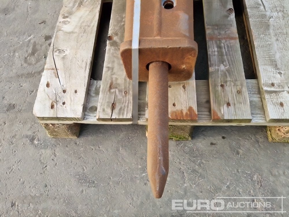 Furukawa FX35 - Martelo hidráulico: foto 5 Furukawa FX35 - Martelo hidráulico: foto 5