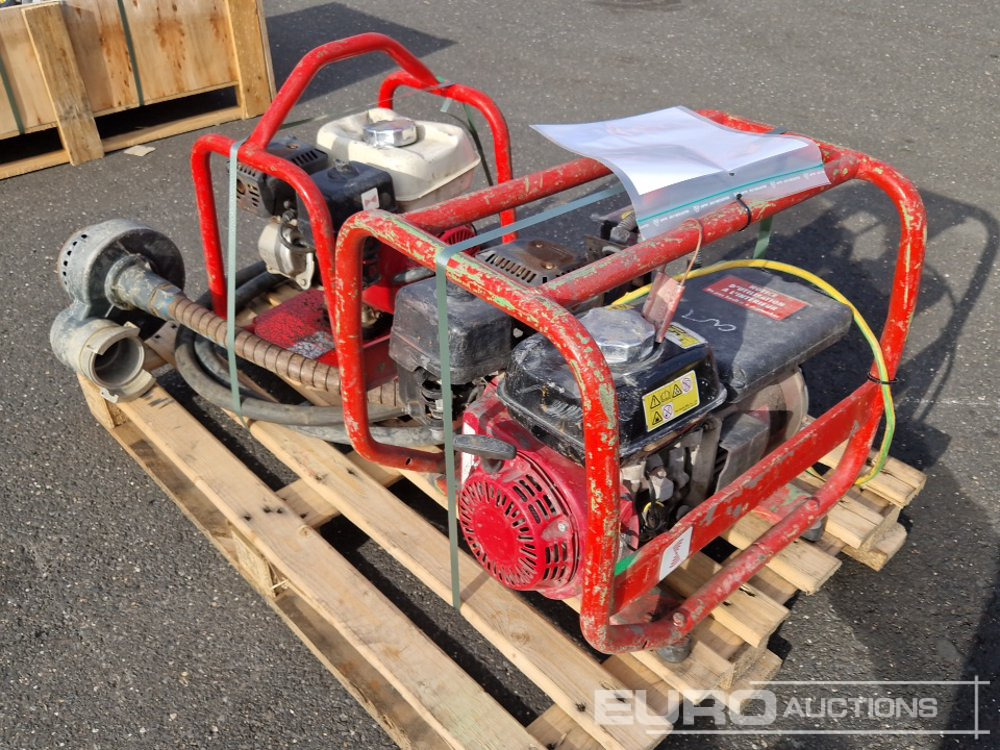 Generator + Petrol Drive Unit / Water Pump - Gerador elétrico: foto 3 Generator + Petrol Drive Unit / Water Pump - Gerador elétrico: foto 3