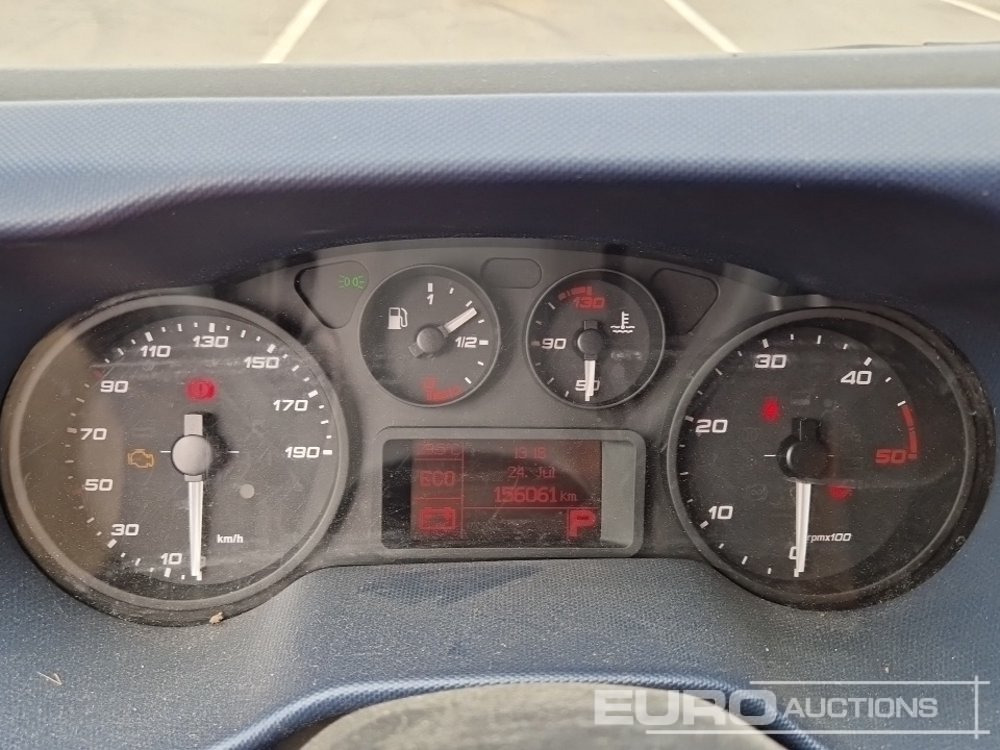 Furgão Iveco Daily 35-120: foto 29