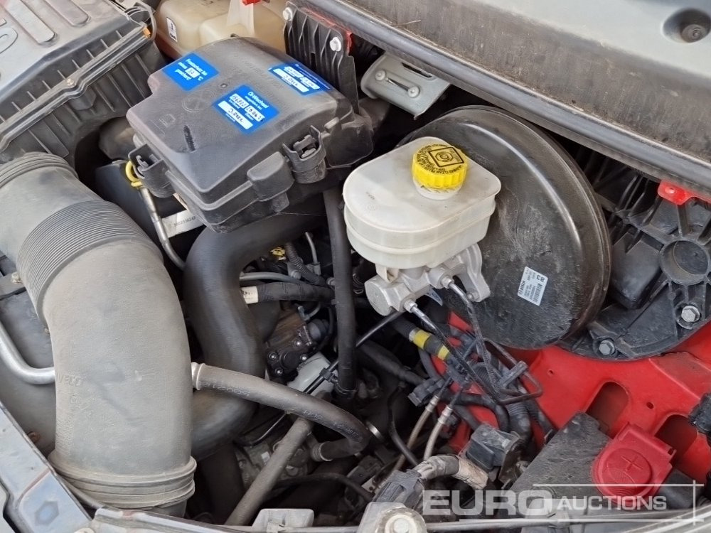 Furgão Iveco Daily 35-120: foto 15