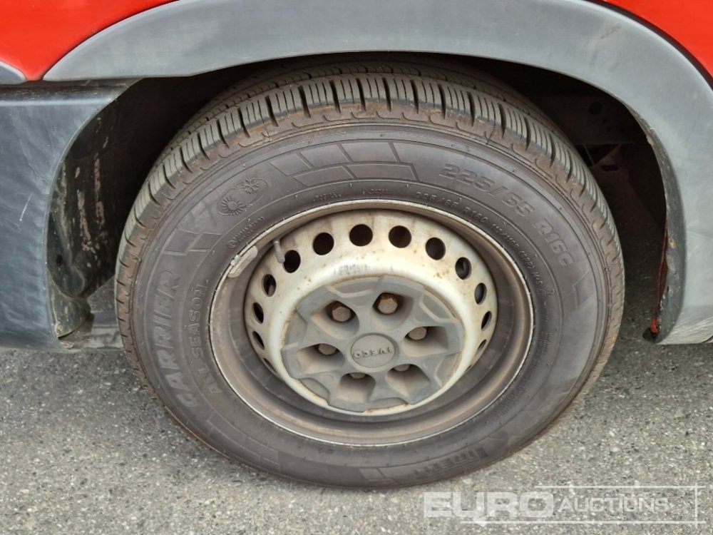 Furgão Iveco Daily 35-120: foto 10