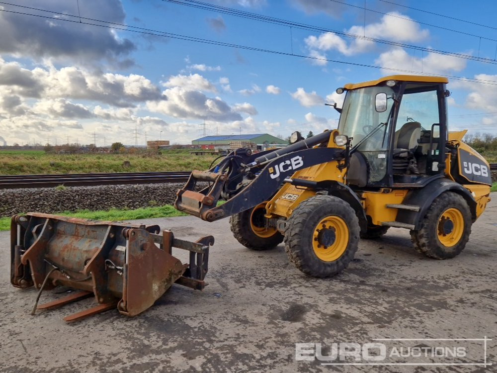 JCB 409B - Pá carregadora de rodas: foto 1 JCB 409B - Pá carregadora de rodas: foto 1