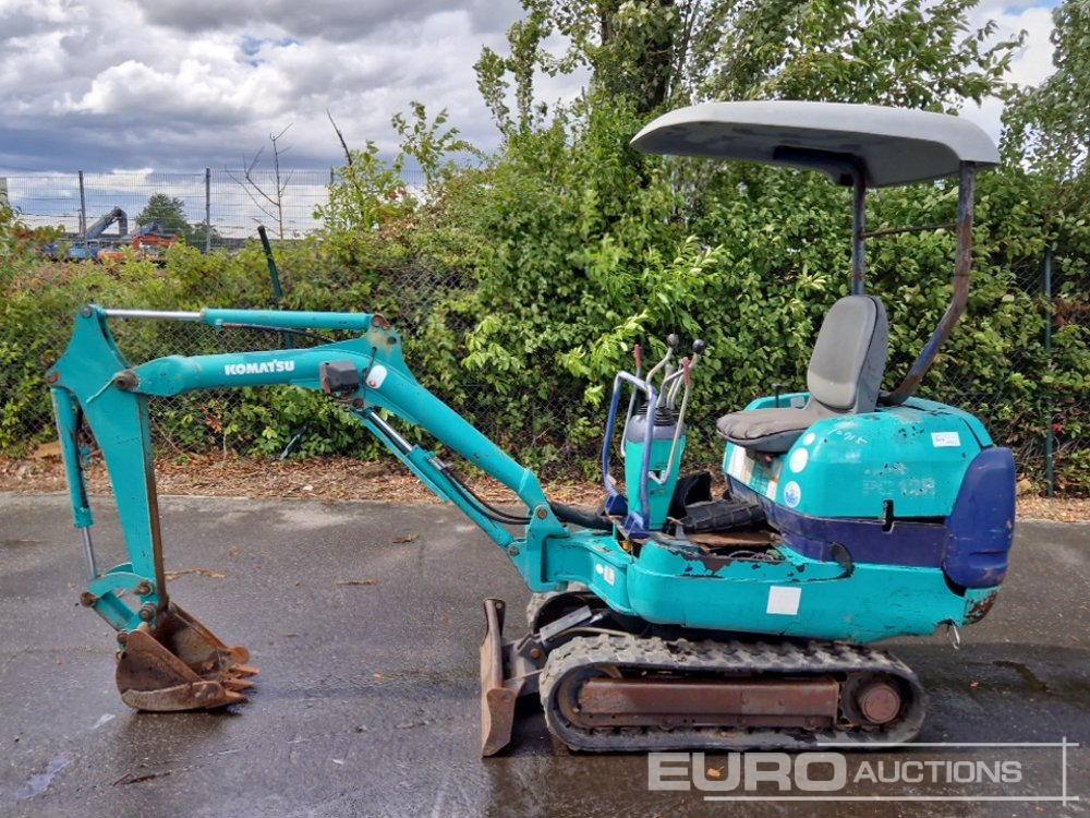 Komatsu PC12R-8 - Mini escavadeira: foto 2 Komatsu PC12R-8 - Mini escavadeira: foto 2