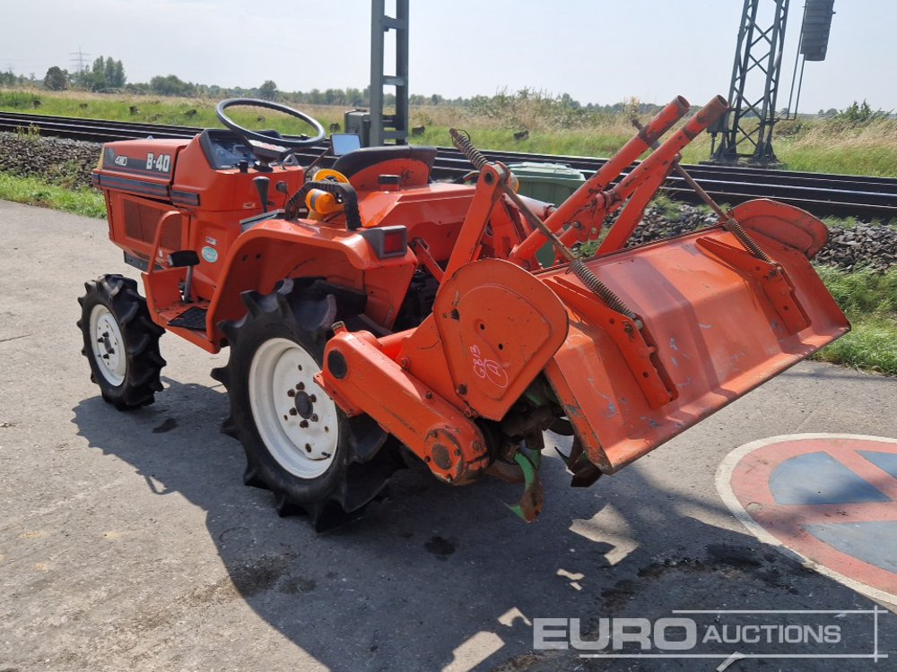 Kubota B-40DT - Mini trator: foto 3 Kubota B-40DT - Mini trator: foto 3