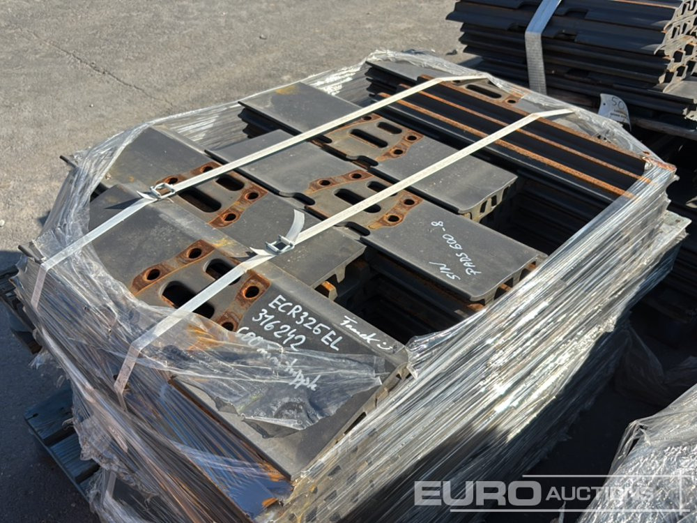 600mm Steel Track Plates - Peça de reposição por Escavadeira: foto 3 600mm Steel Track Plates - Peça de reposição por Escavadeira: foto 3
